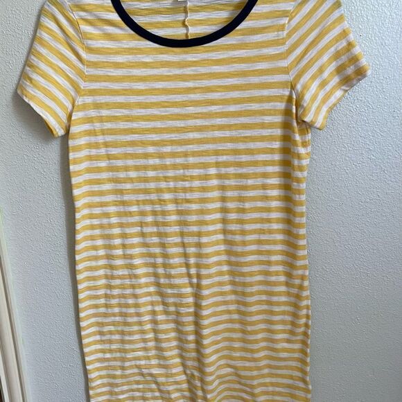 ❤️Old Navy Yellow & White Striped Tee Shirt Dress - Picture 1 of 4